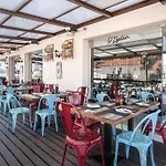 Oda ve Kahvaltı Mareta - Boutique