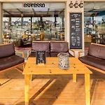 Bed & Breakfast Mareta - Boutique 4*